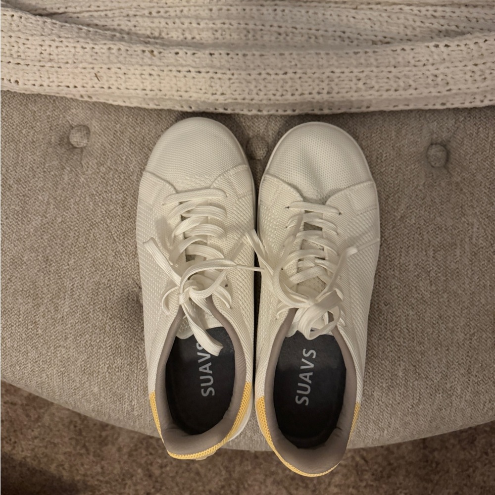 SUAVS Cream Knit Sneakers